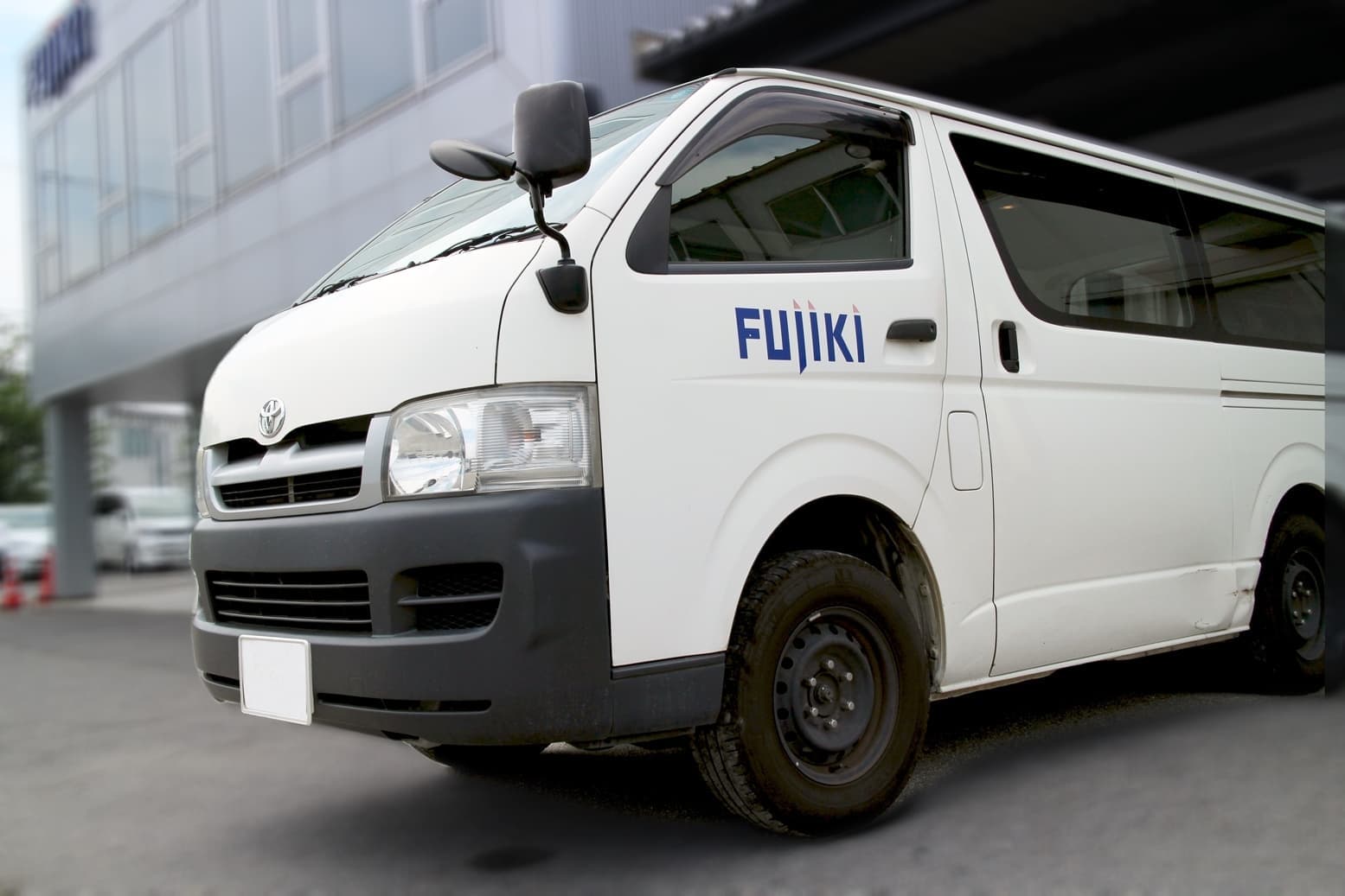 藤木自動車　ハイエース